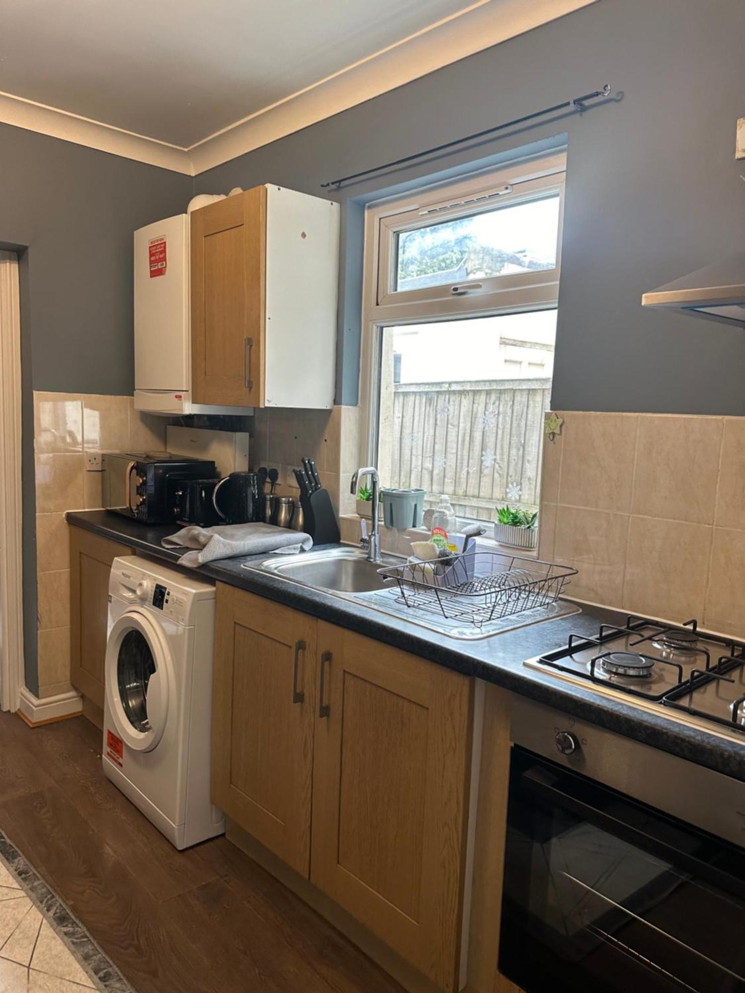 Amazing Ground Floor One Bedroom Apartment Forest Road London Kültér fotó